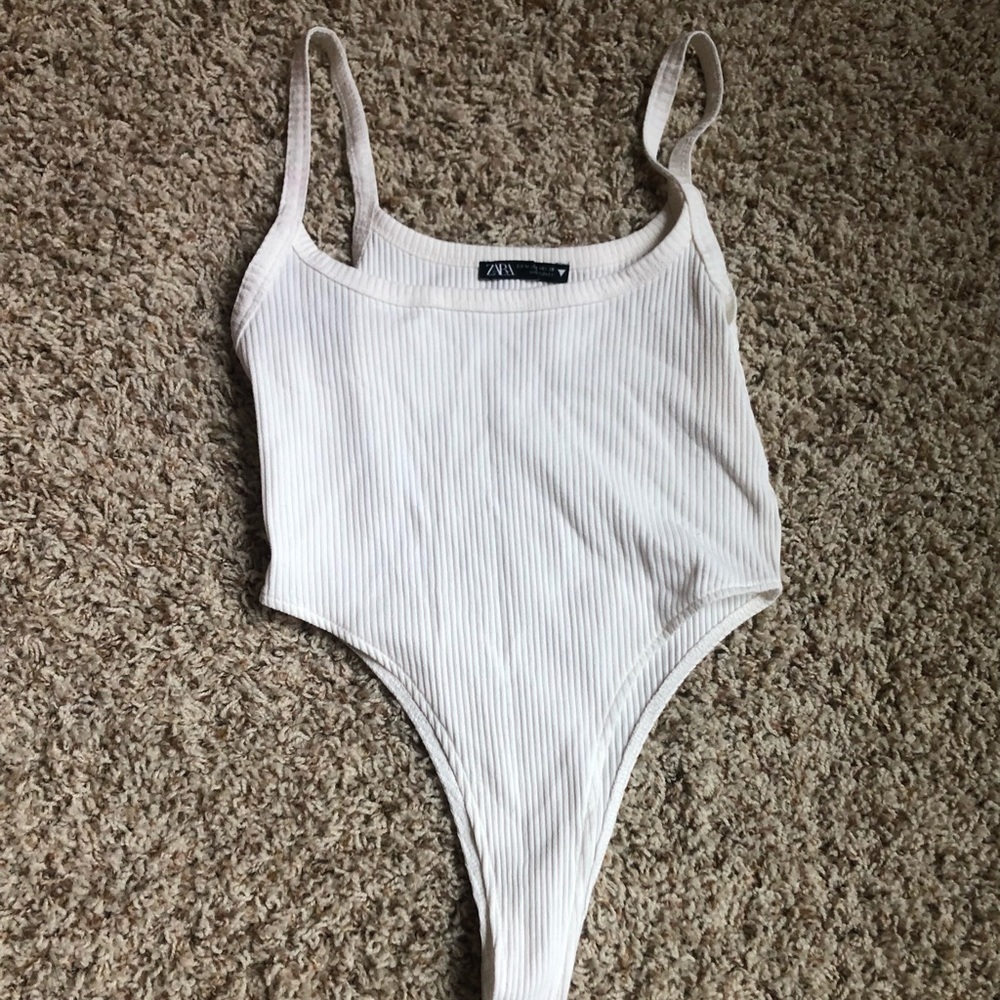 Zara White Ribbed Bodysuit - Never worn